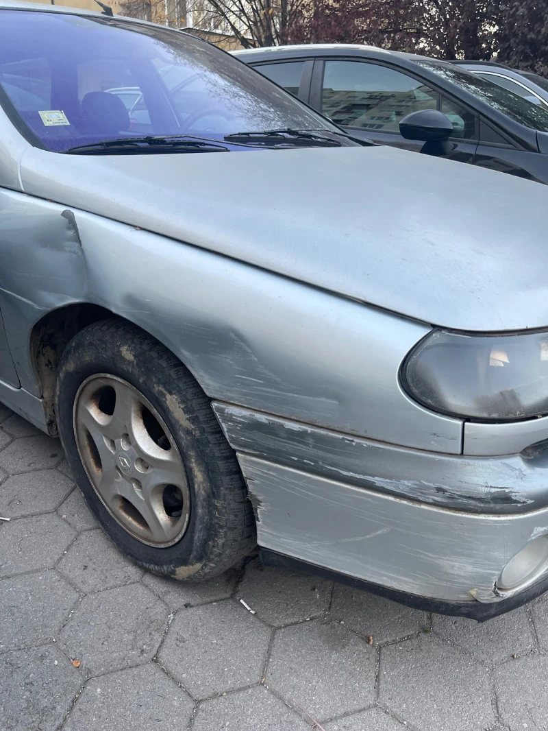 Renault Laguna, снимка 4 - Автомобили и джипове - 47972608