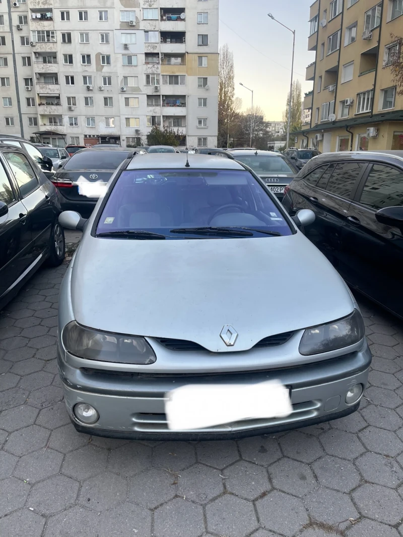 Renault Laguna, снимка 1 - Автомобили и джипове - 47972608