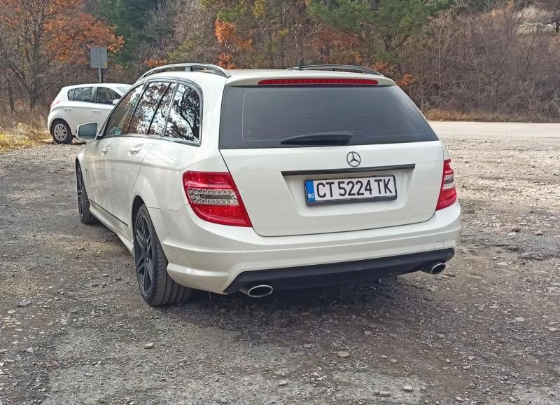 Mercedes-Benz C 320 Amg 4matic, снимка 7 - Автомобили и джипове - 48237417