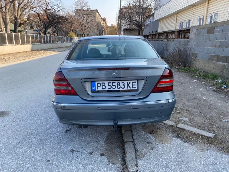 Mercedes-Benz C 270, снимка 4 - Автомобили и джипове - 48495436