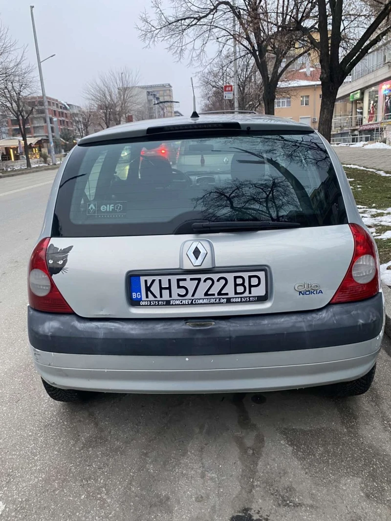 Renault Clio, снимка 5 - Автомобили и джипове - 48765672