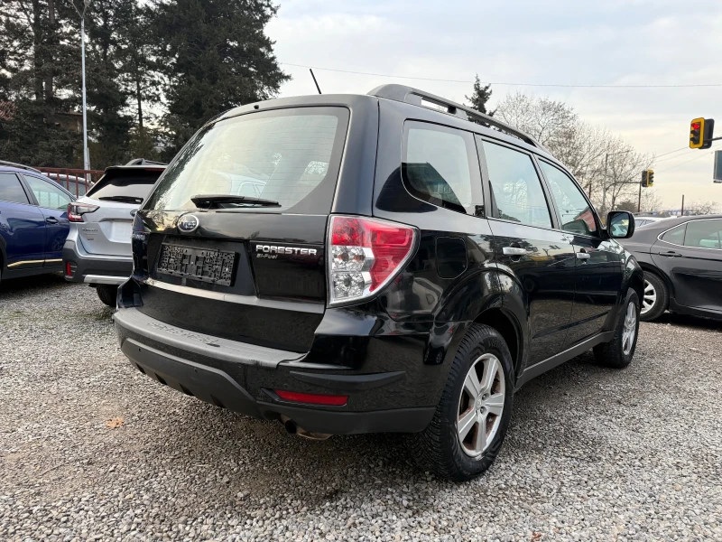 Subaru Forester 2.0 LPG Executive, снимка 4 - Автомобили и джипове - 48985521