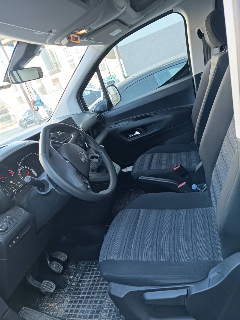 Opel Combo Life, снимка 5 - Автомобили и джипове - 49185030