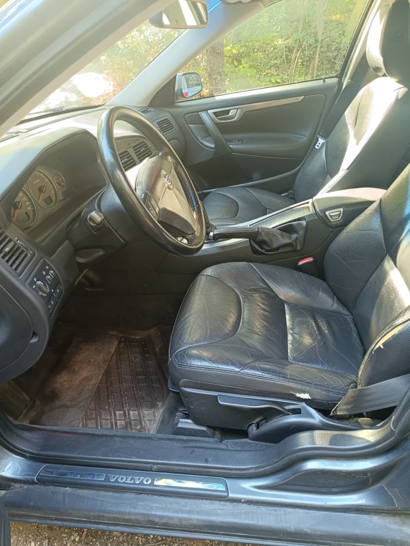 Volvo S60 2.4 D 5, снимка 3 - Автомобили и джипове - 51813860