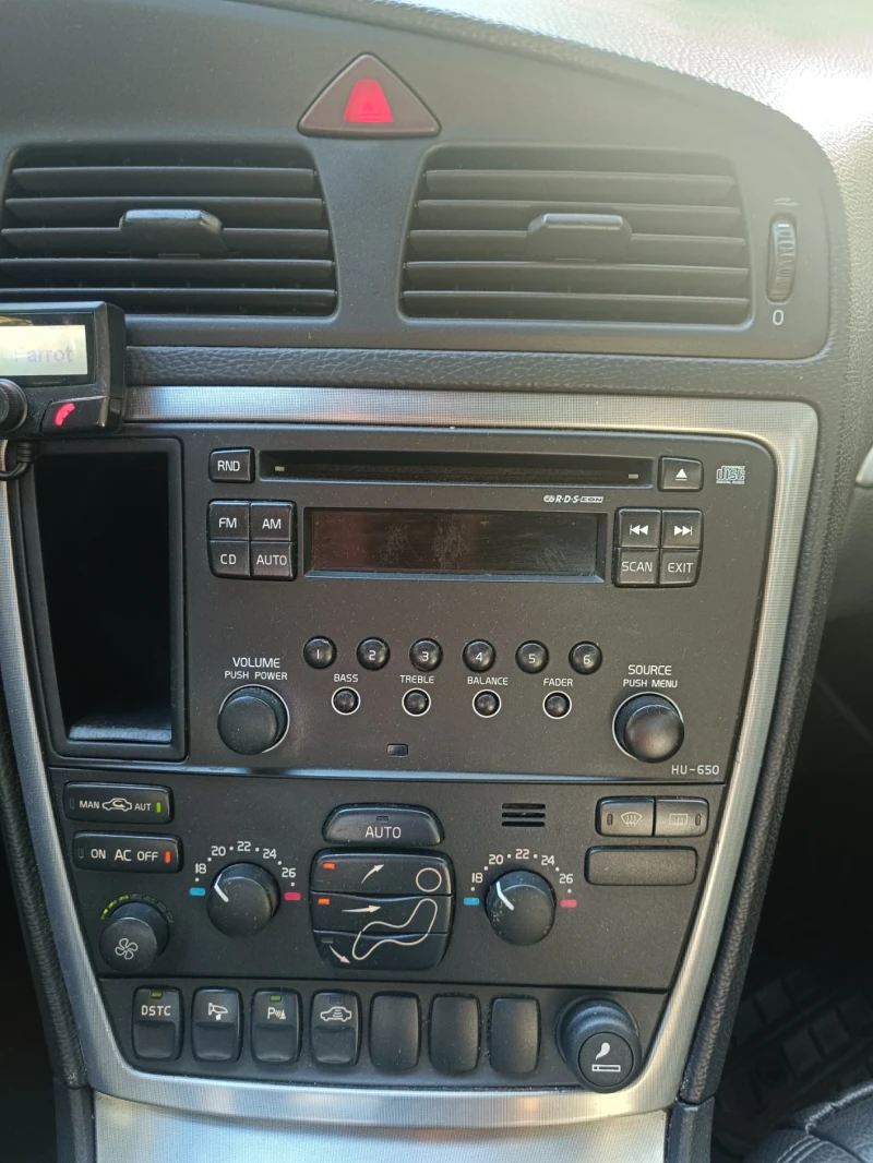 Volvo S60 2.4 D 5, снимка 5 - Автомобили и джипове - 51813860