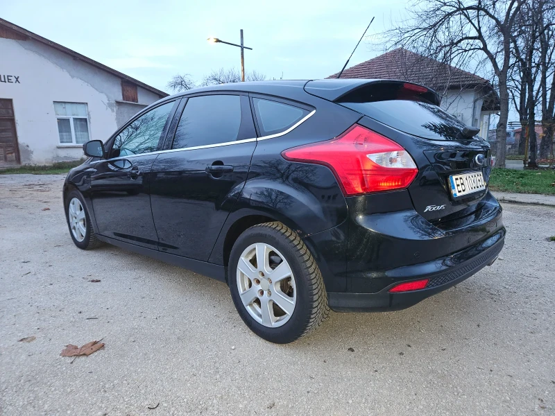 Ford Focus 1.6 Turbo, снимка 5 - Автомобили и джипове - 52653899
