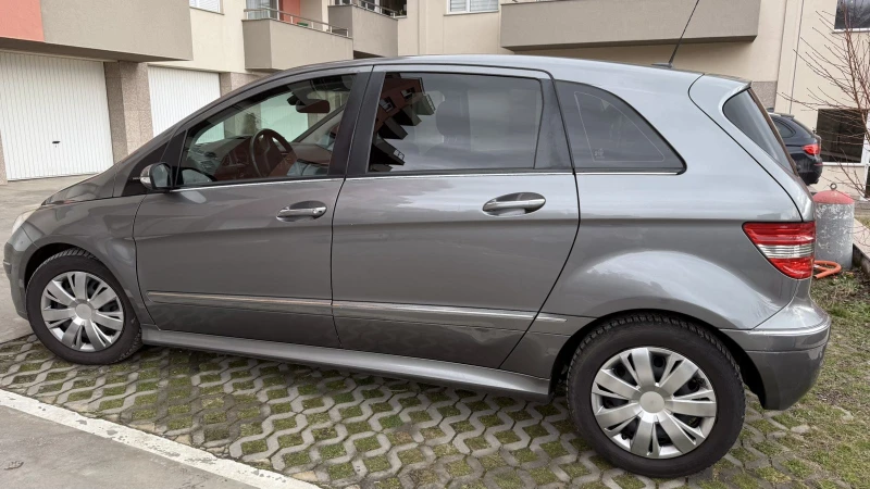 Mercedes-Benz B 200, снимка 15 - Автомобили и джипове - 53228531