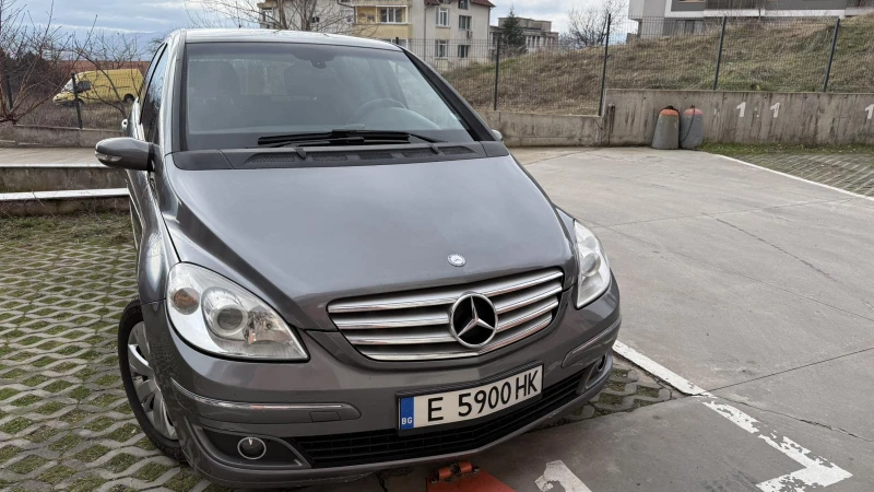 Mercedes-Benz B 200