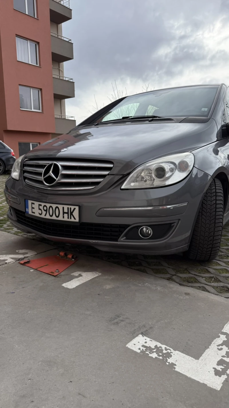 Mercedes-Benz B 200, снимка 14 - Автомобили и джипове - 53228531