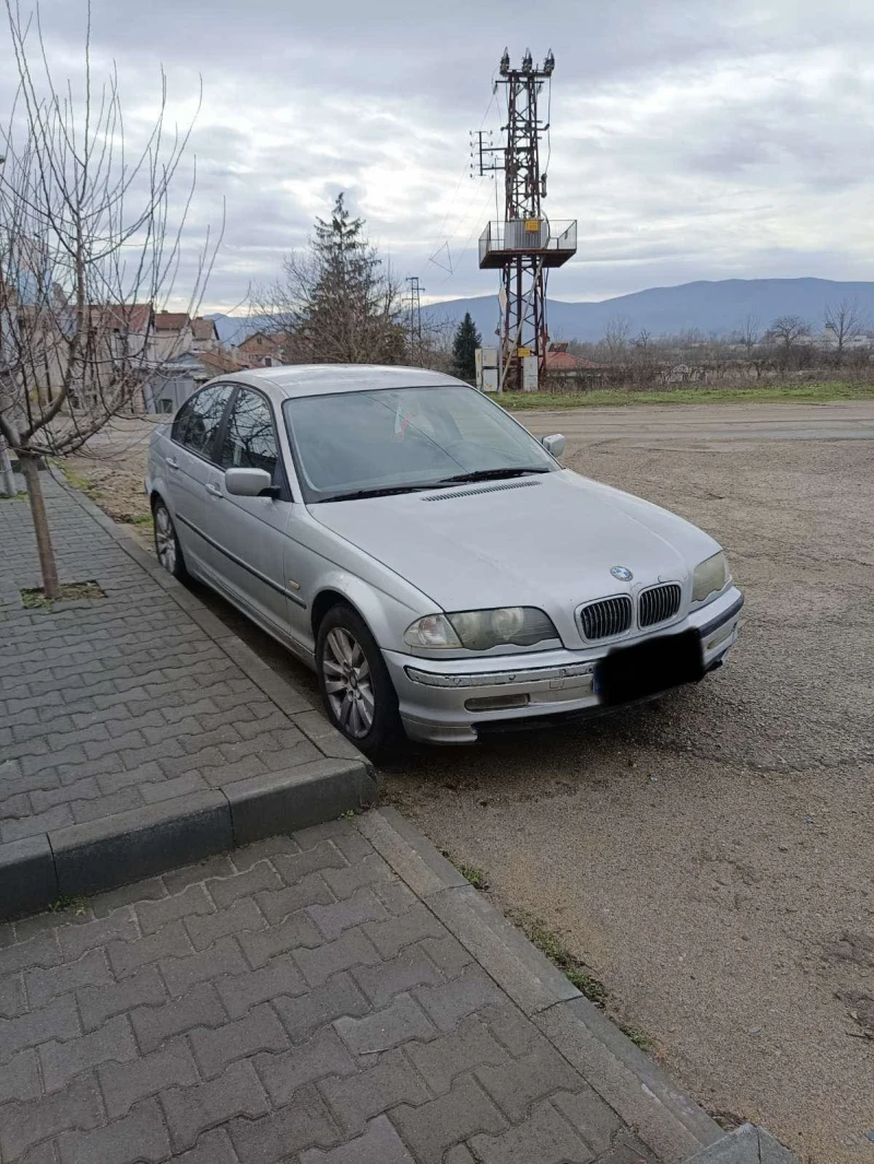 BMW 320, снимка 2 - Автомобили и джипове - 53492844
