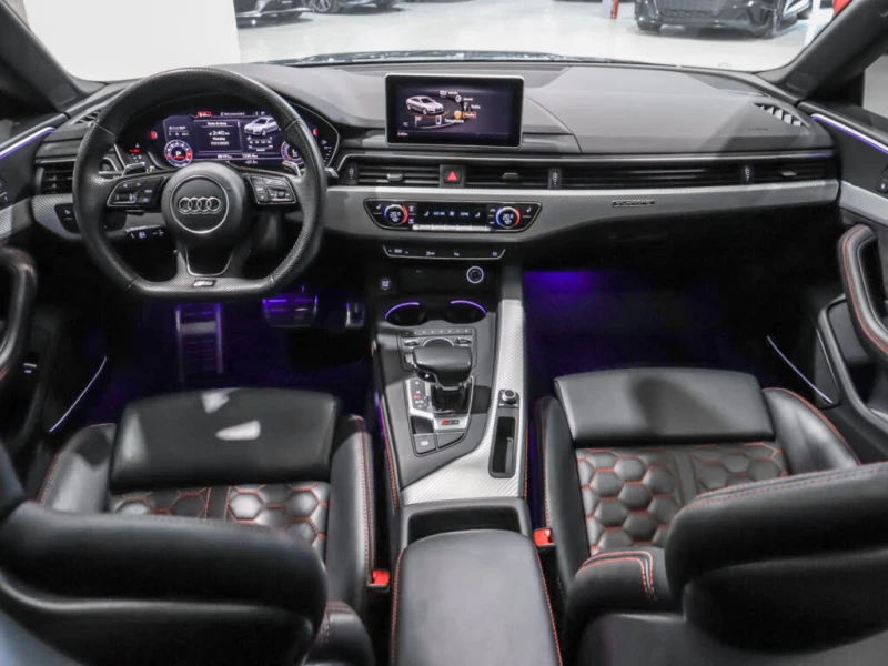 Audi Rs5 quattro* Sportback* АвтоКредит* (ЦЕНА ДО БГ), снимка 10 - Автомобили и джипове - 53501446
