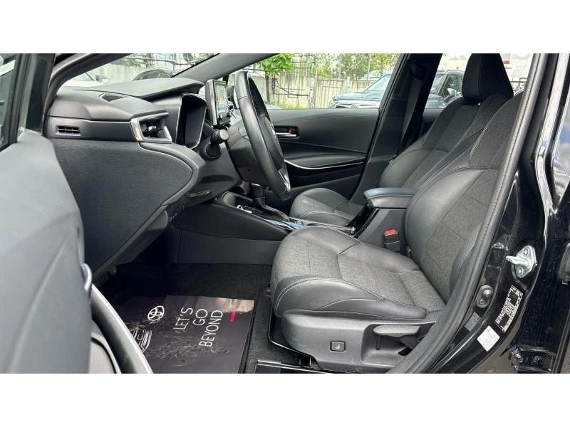 Toyota Corolla TS 1.8HSD EXECUTIVE PLUS, снимка 12 - Автомобили и джипове - 54853102