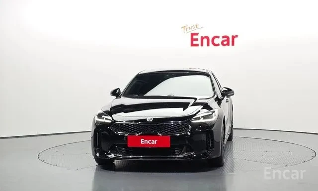 Kia Stinger 2.2 CRDi AWD Platinum | HUD | AWD, снимка 3 - Автомобили и джипове - 55546750
