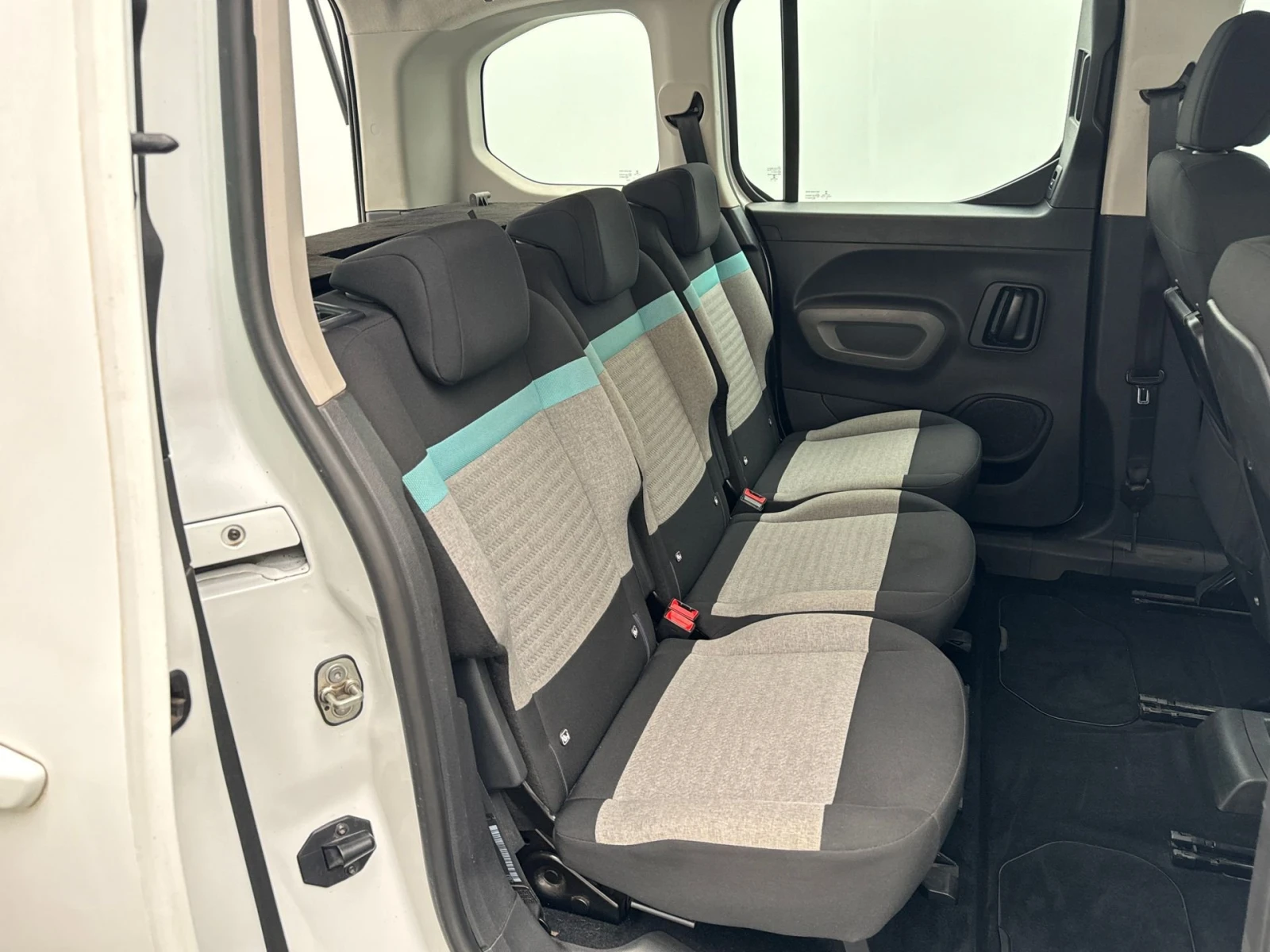 Citroen Berlingo Feel - изображение 10