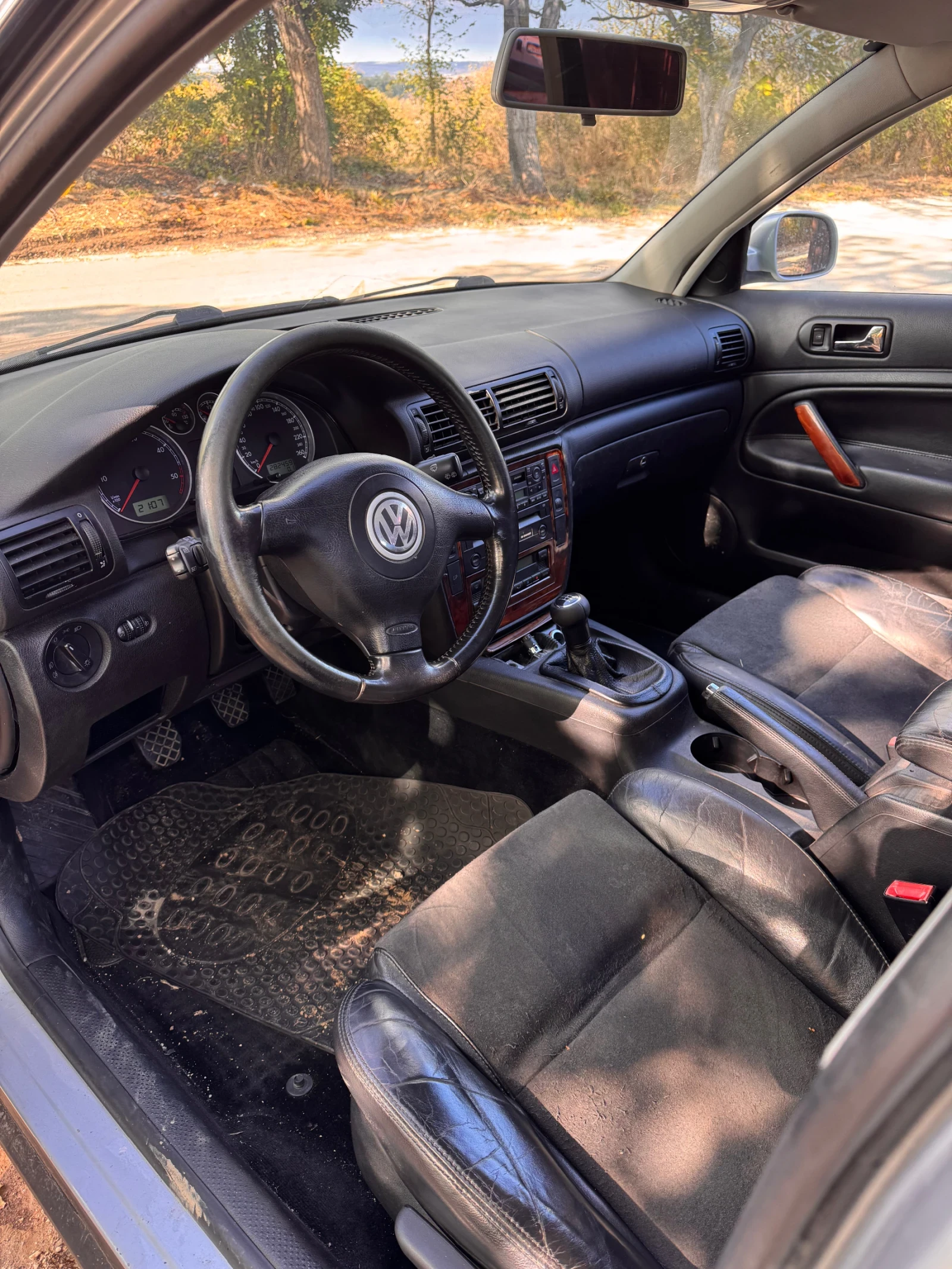 VW Passat 1.9 TDI Highline  - изображение 7