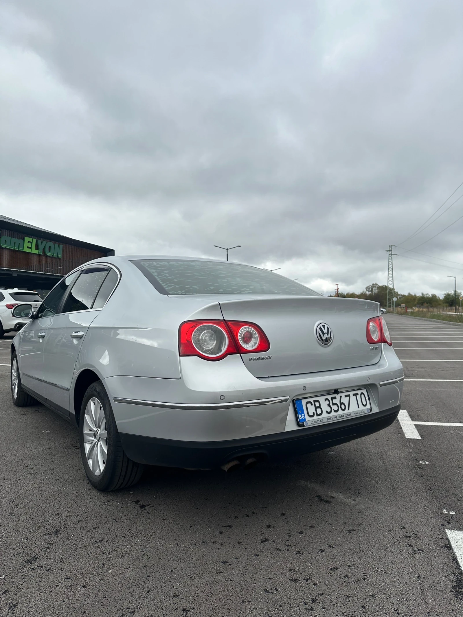 VW Passat Passat B6 - изображение 4