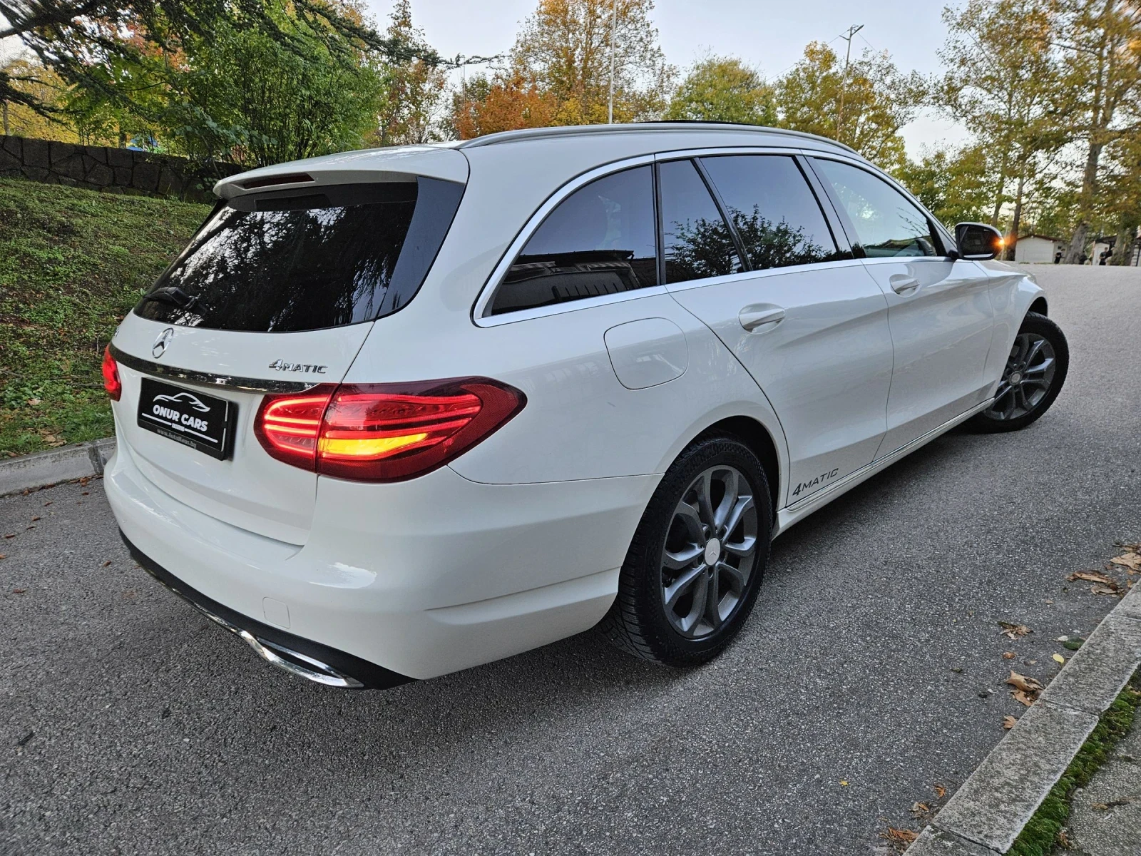 Mercedes-Benz C 220 4-MATIC/AIRMATIC/PANORAMA/7G-TRONIC PLUS/F1 | Mobile.bg   4