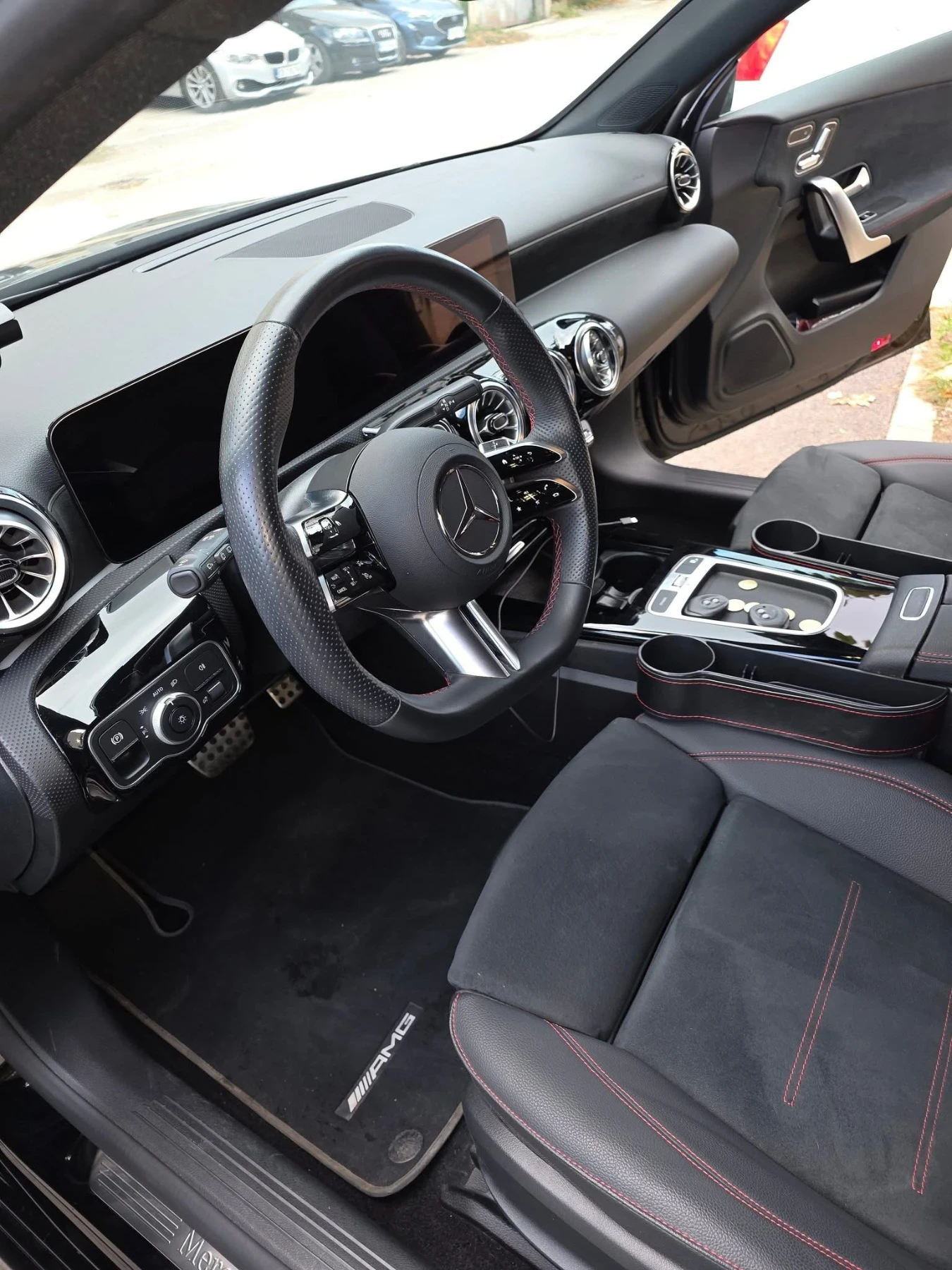 Mercedes-Benz A 180 AMG-Line - изображение 6