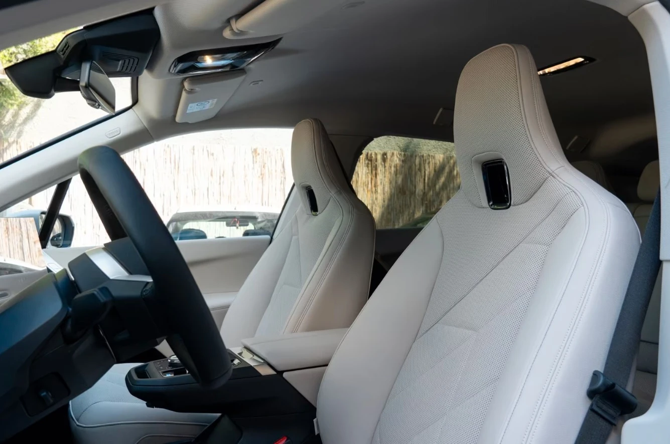 BMW iX xDrive45* LCI* H/K - изображение 6