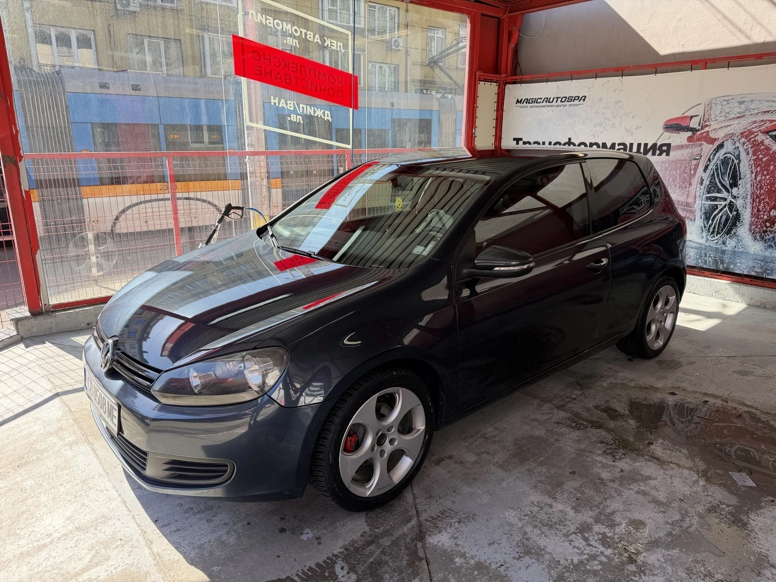 VW Golf 1.6, снимка 13 - Автомобили и джипове - 53801442