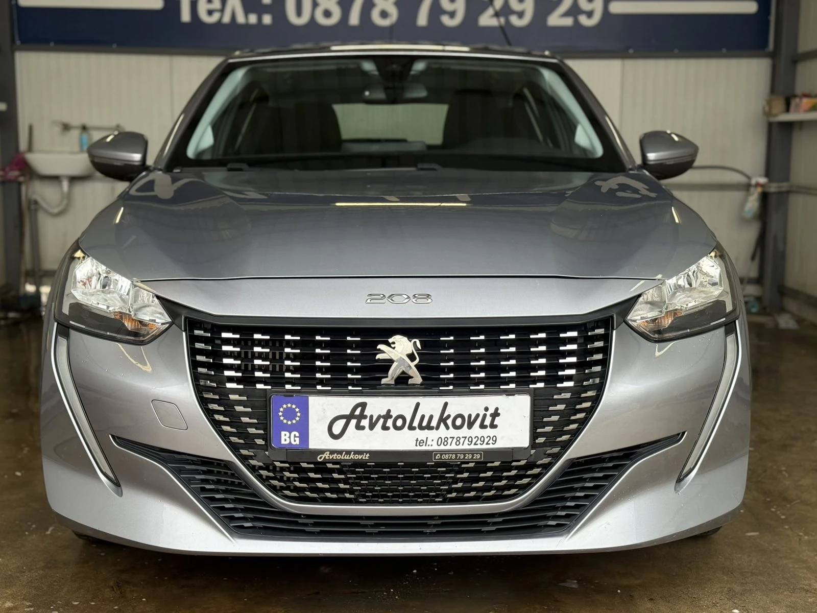 Peugeot 208 1.2 PureTech 85000km!, снимка 2 - Автомобили и джипове - 53888551