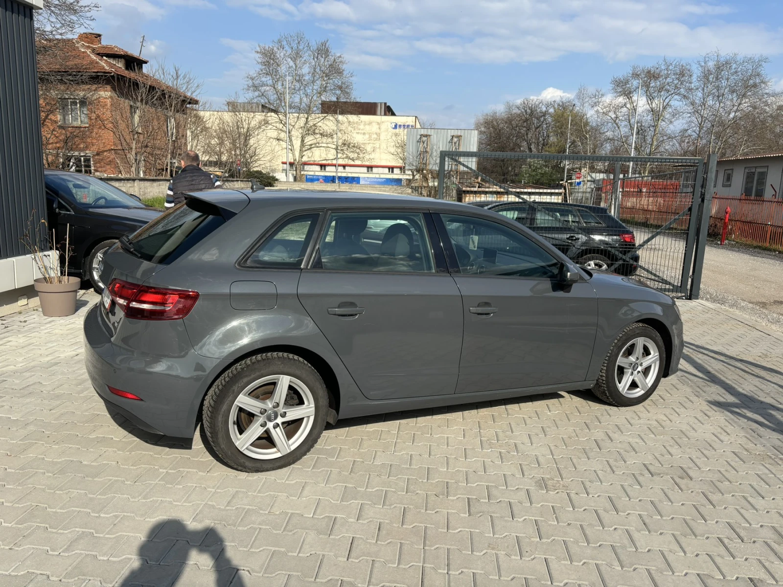 Audi A3 2.0 TDI, снимка 6 - Автомобили и джипове - 53976640