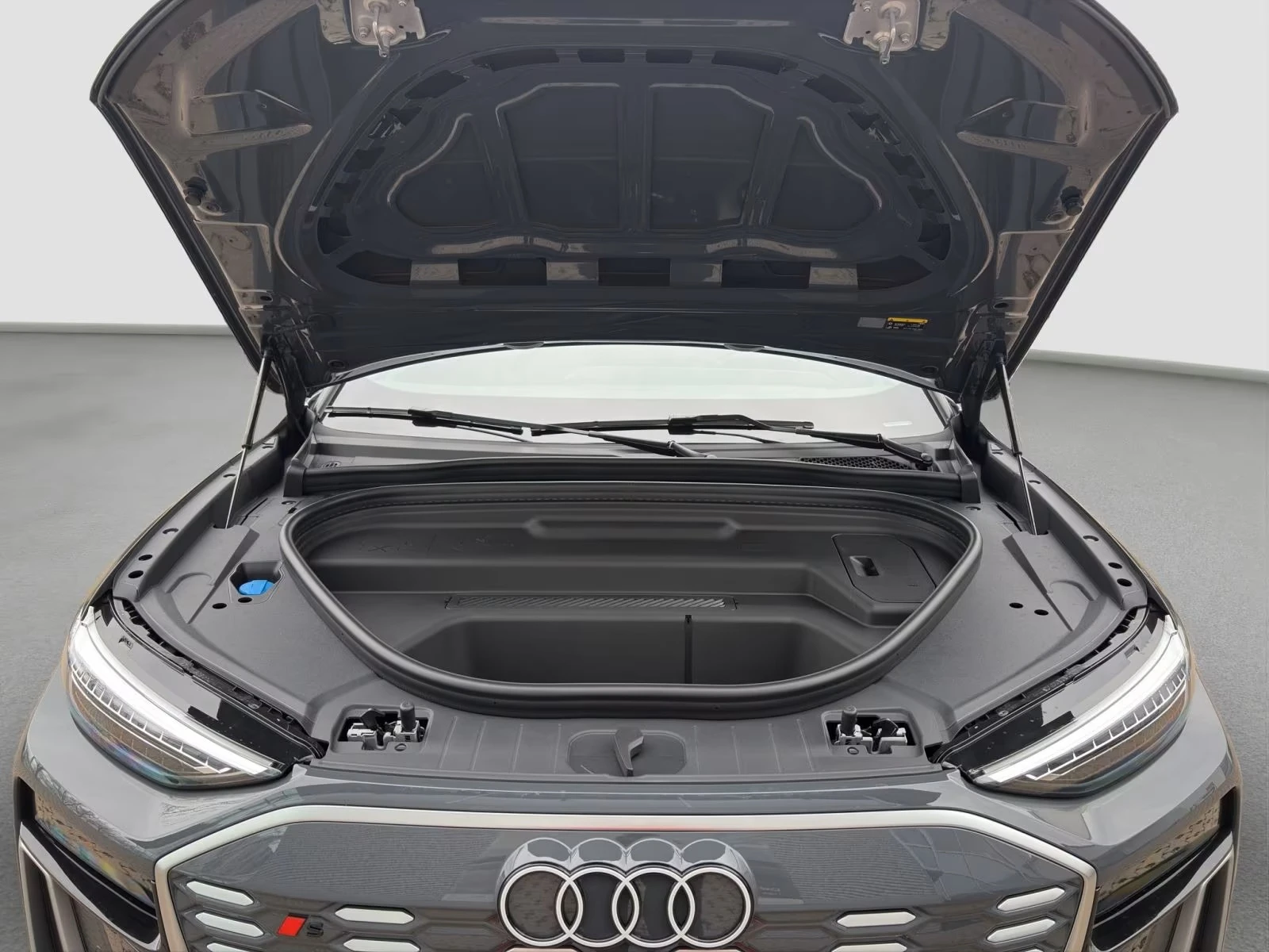 Audi E-Tron SQ6 S LINE 360 CAMERA , снимка 16 - Автомобили и джипове - 54370927