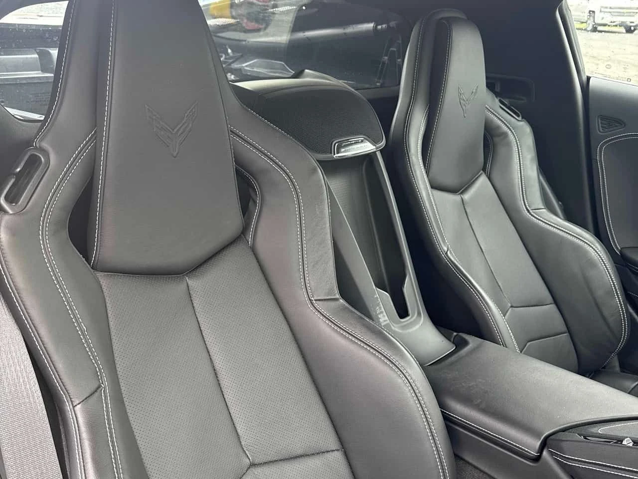 Chevrolet Corvette * 1LT * ПОДГРЕВ* KEYLESS* , снимка 13 - Автомобили и джипове - 54424396