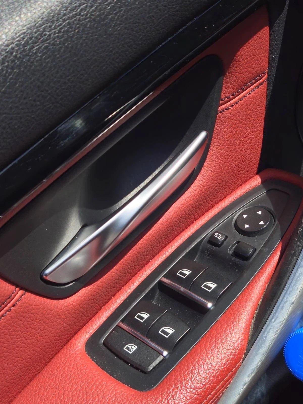 BMW 330  MPerformance, снимка 17 - Автомобили и джипове - 54528932
