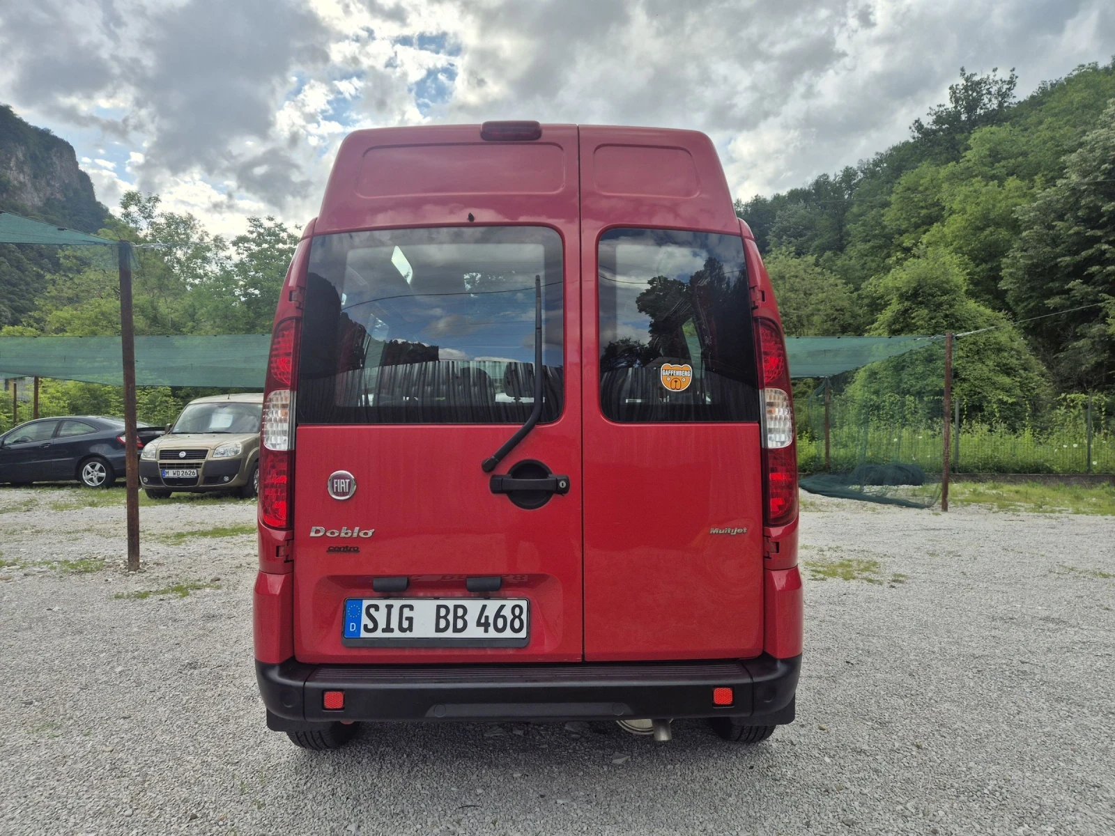 Fiat Doblo 1.3 Multljet 85k.c, снимка 6 - Автомобили и джипове - 54754658