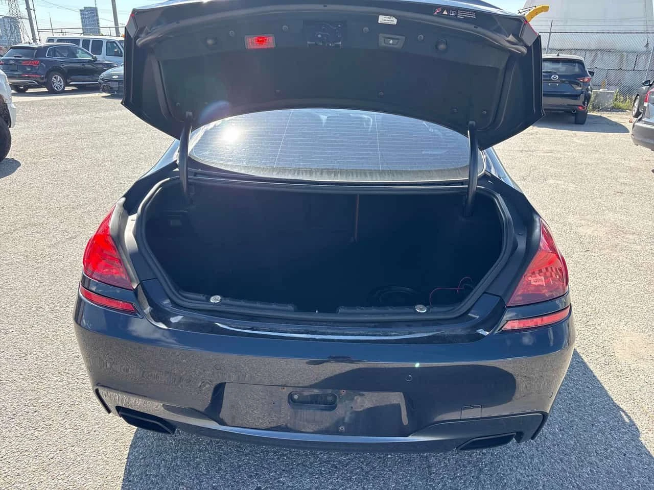 BMW 650 * 4dr Sdn xDrive AWD Gran Coupe * CARFAX * ���� �� | Mobile.bg � ����������� 11