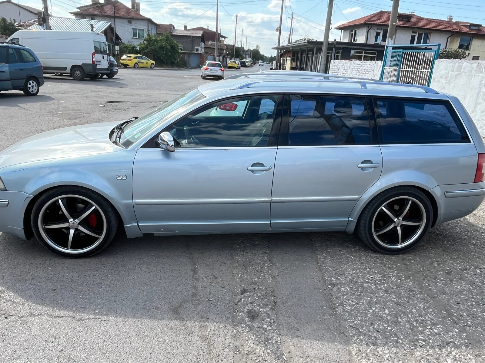 VW Passat, снимка 4 - Автомобили и джипове - 55794237