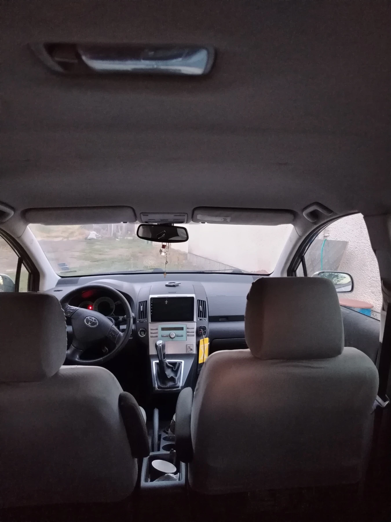 Toyota Corolla verso, снимка 5 - Автомобили и джипове - 55840822