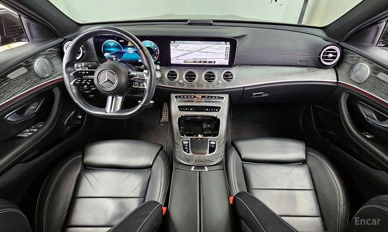 Mercedes-Benz E 350 AMG* LINE* 4MATIC* BURMESTER* ДИСТРОНИК* ХЕДЪП* 36, снимка 6 - Автомобили и джипове - 55901635