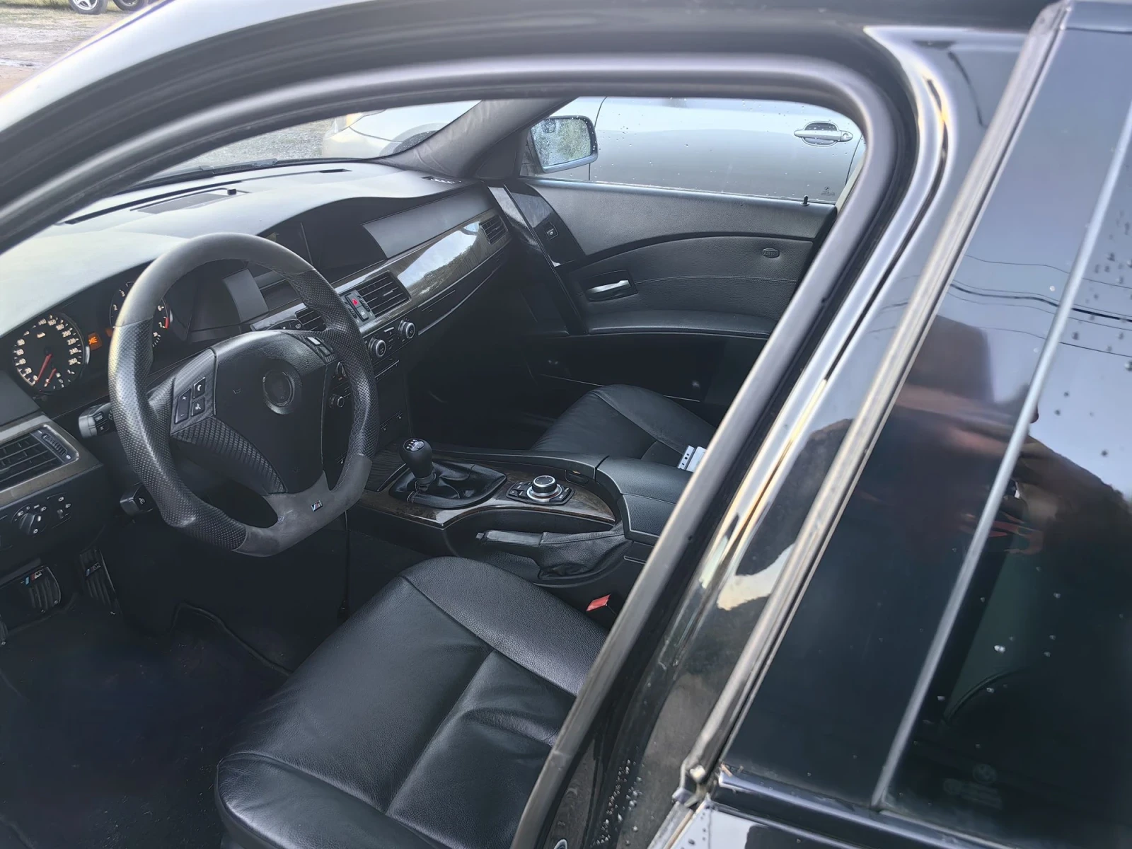 BMW 530 M pack , снимка 10 - Автомобили и джипове - 56380645