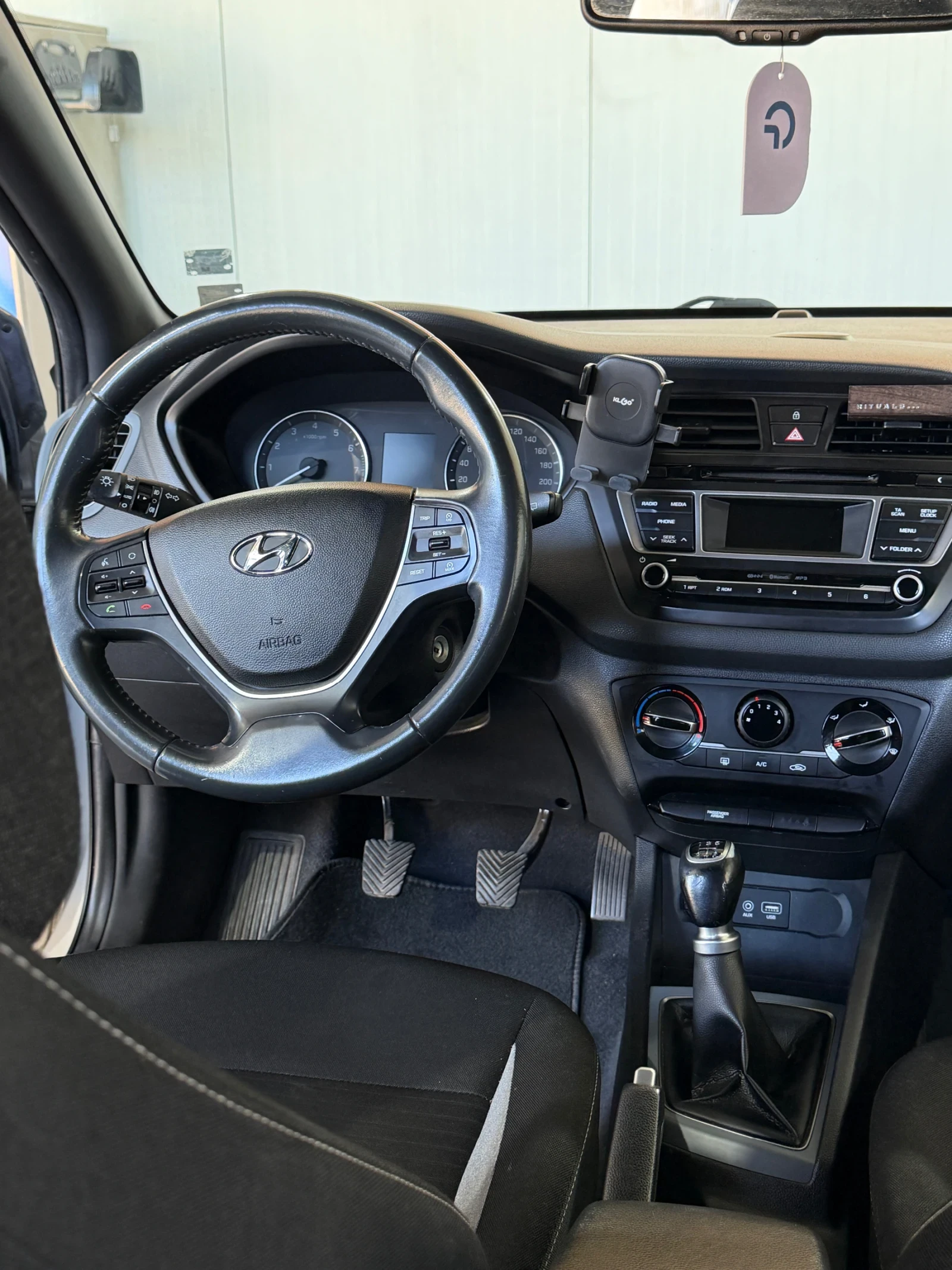 Hyundai I20, снимка 5 - Автомобили и джипове - 56433842