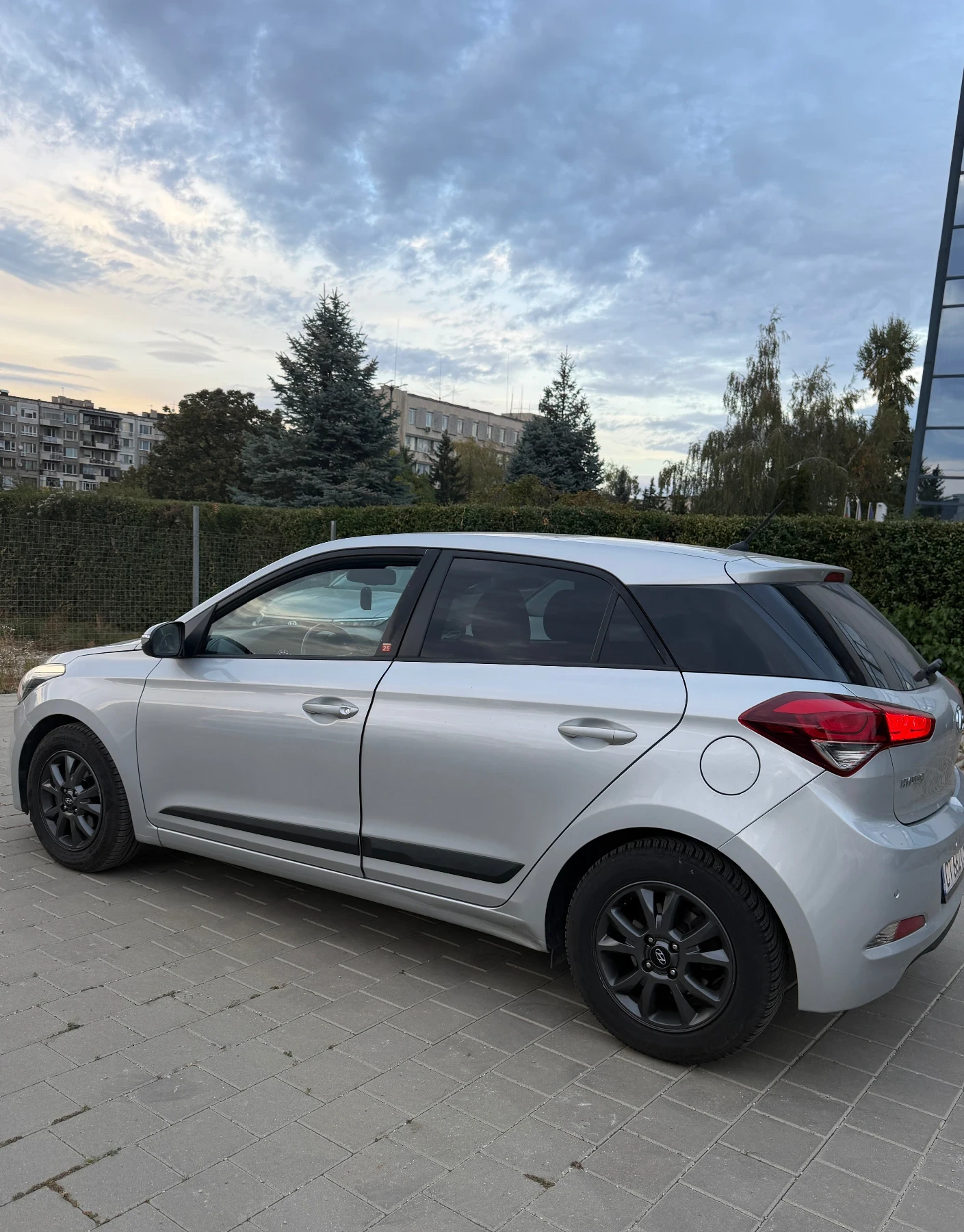 Hyundai I20, снимка 2 - Автомобили и джипове - 56433842