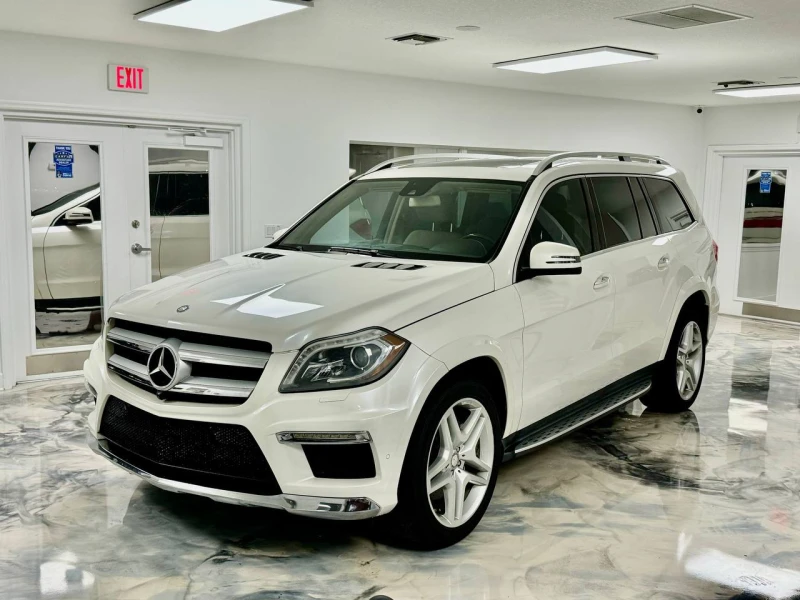 Mercedes-Benz GL 500 360 камери* Обдухване* , снимка 1 - Автомобили и джипове - 47928035