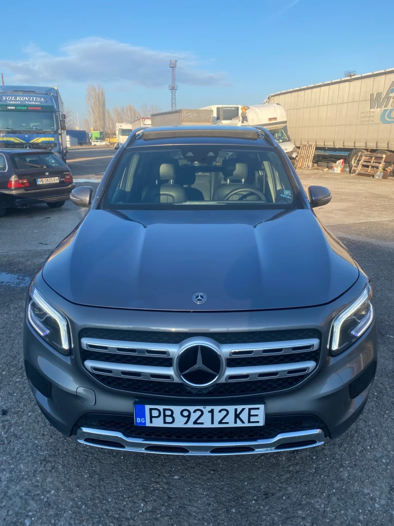 Mercedes-Benz GLB 220CDI, ДИСТРОНИК, ПАНОРАМА, АМБИЕНТ, ФУЛ, снимка 1 - Автомобили и джипове - 48562661