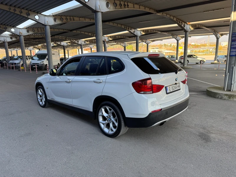 BMW X1, снимка 16 - Автомобили и джипове - 48773392