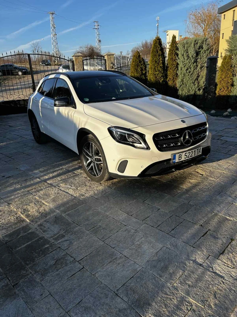 Mercedes-Benz GLA 220 4M, снимка 1 - Автомобили и джипове - 48983175