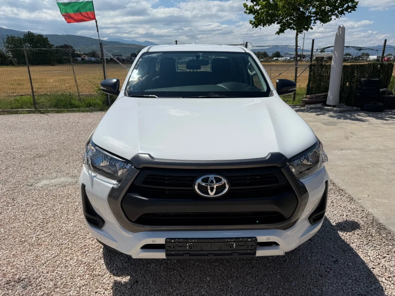 Toyota Hilux 2.4d4d, снимка 2 - Автомобили и джипове - 51547192