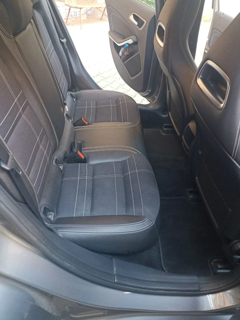 Mercedes-Benz GLA 220, снимка 8 - Автомобили и джипове - 52432868