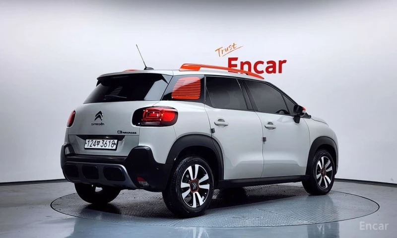 Citroen C3 Aircross, снимка 2 - Автомобили и джипове - 53249885