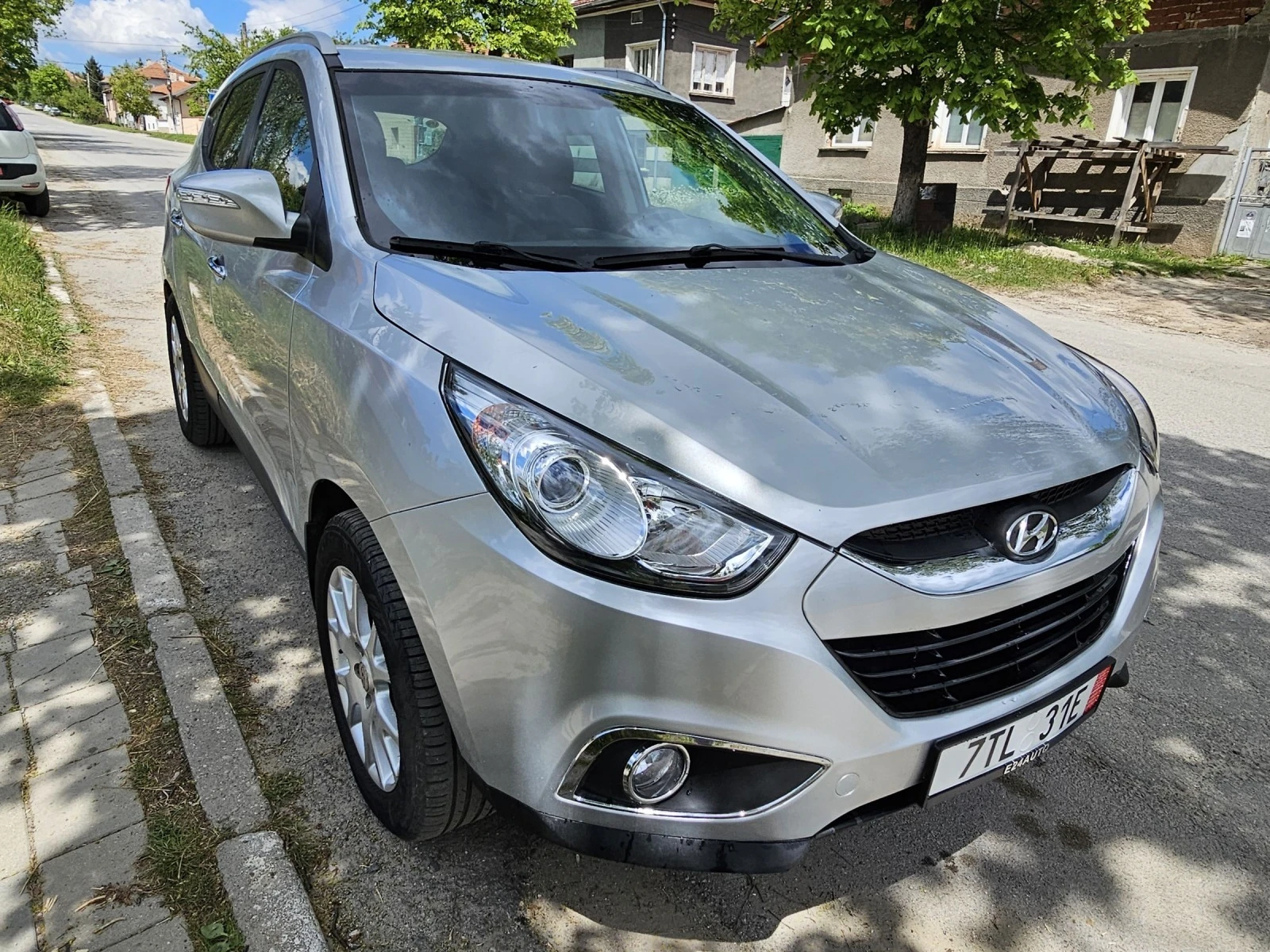 Hyundai IX35 2.0i 4x4  ГАЗ AUT - изображение 3