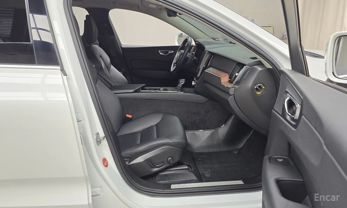 Volvo XC60 | Mobile.bg   11