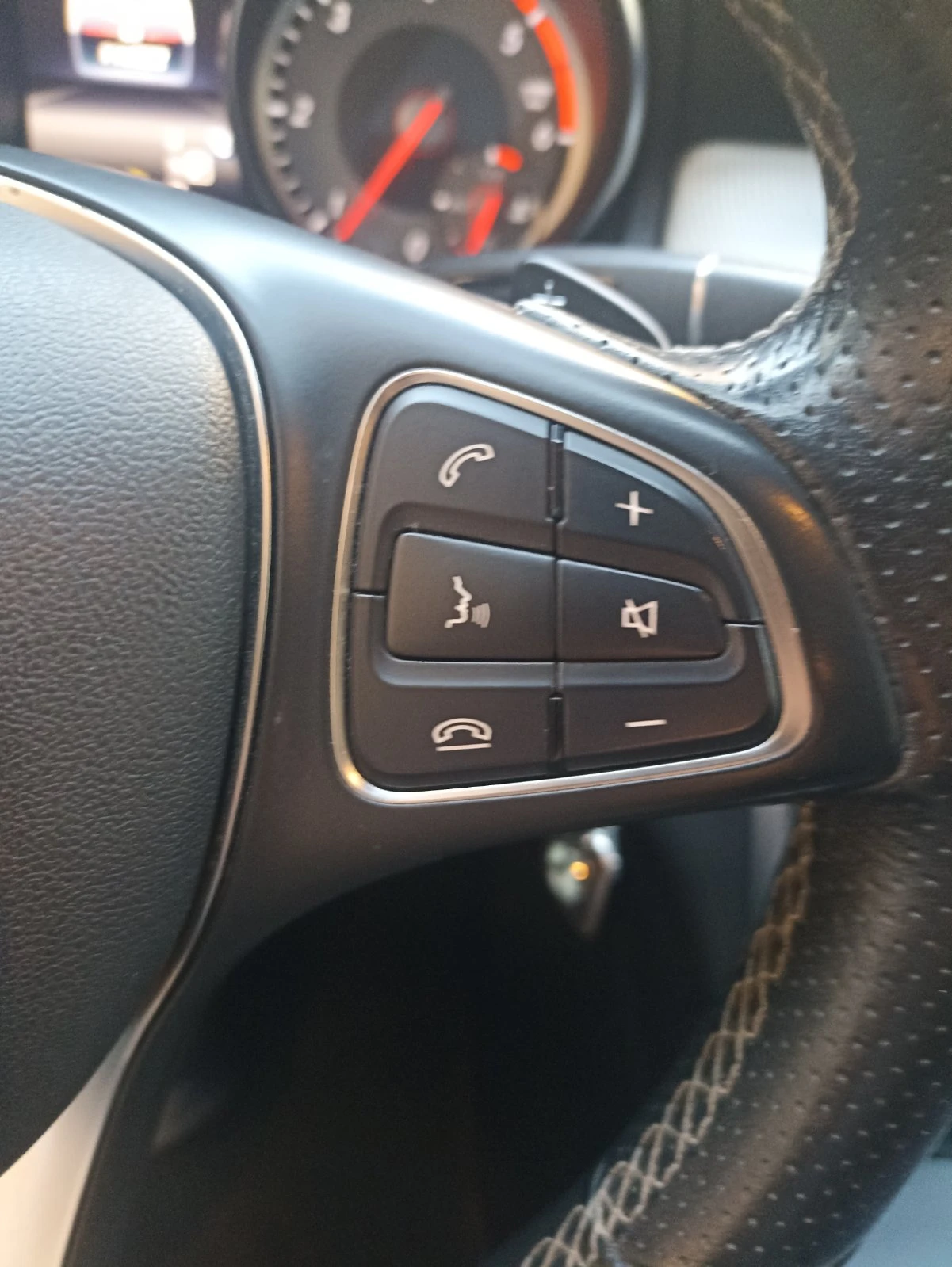 Mercedes-Benz GLA 220 | Mobile.bg   14