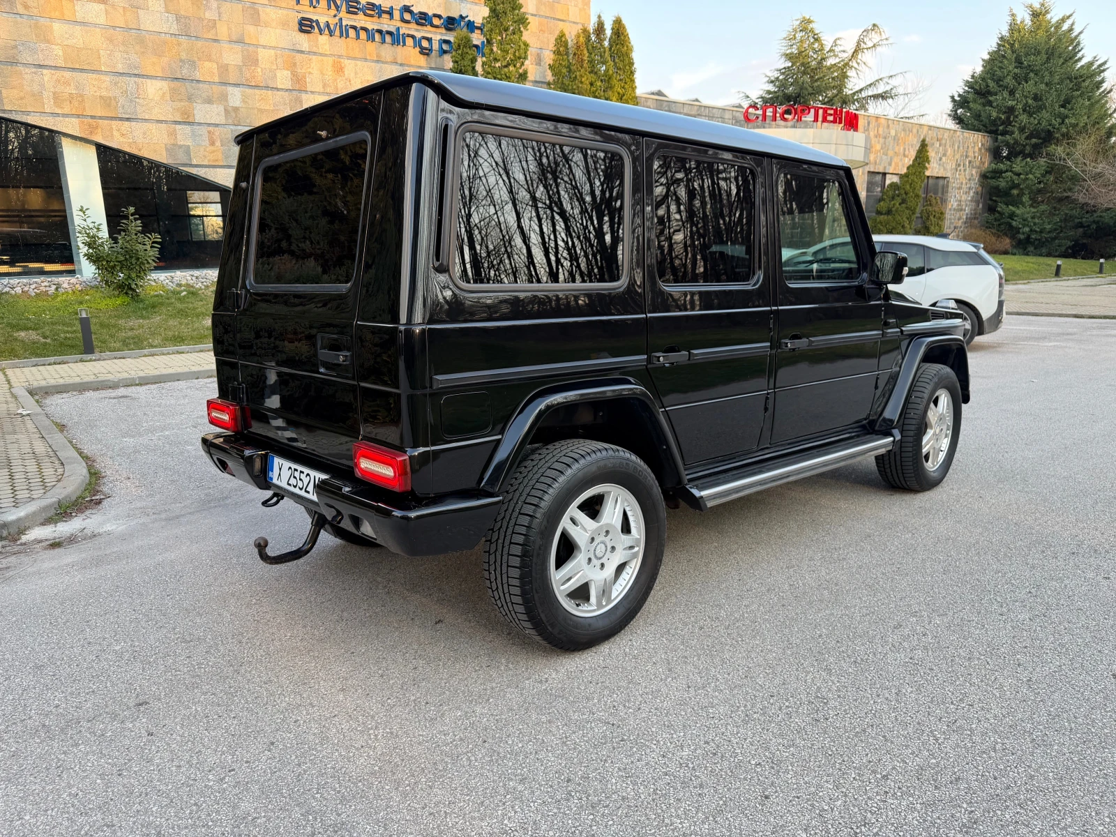 Mercedes-Benz G 300, снимка 3 - Автомобили и джипове - 53738093