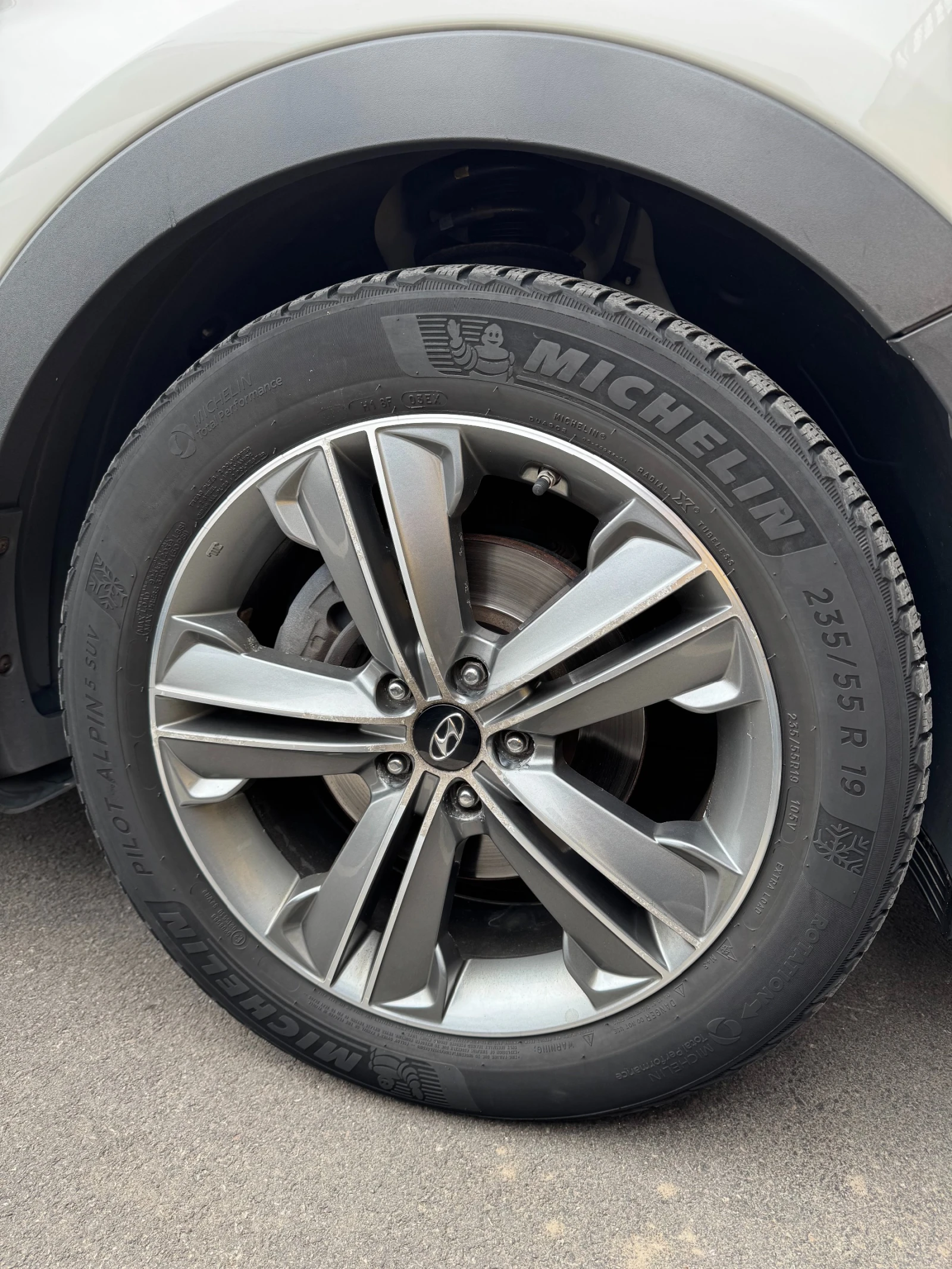 Hyundai Santa fe GRAND, снимка 17 - Автомобили и джипове - 53892732