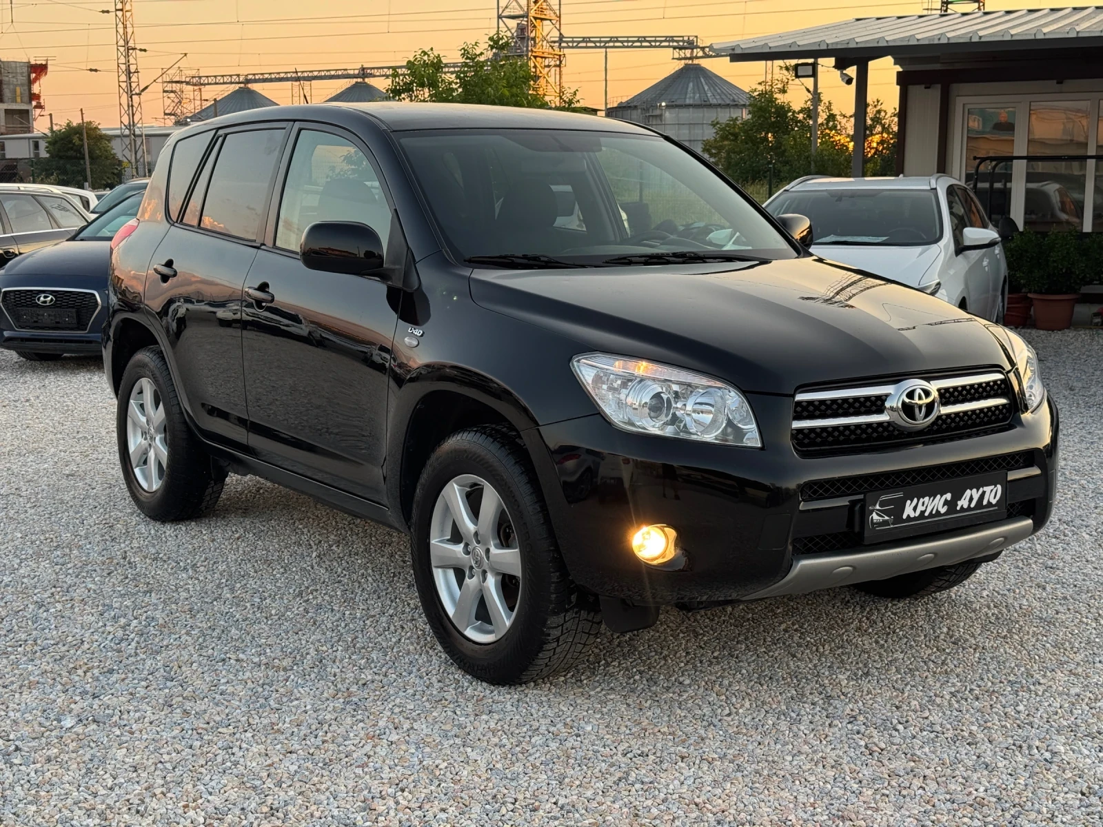 Toyota Rav4 2.2 D4-D 136hp 4х4 ВНОС ОТ ИТАЛИЯ , снимка 8 - Автомобили и джипове - 54683438